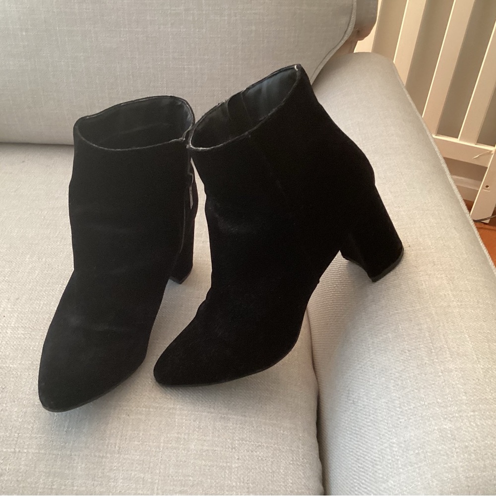 Black Velvet Ankle Booties Boots - Beckelle’s